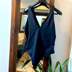 Babaton Black Contour V-Neck Bodysuit w/ Thong Bottom - Never Worn